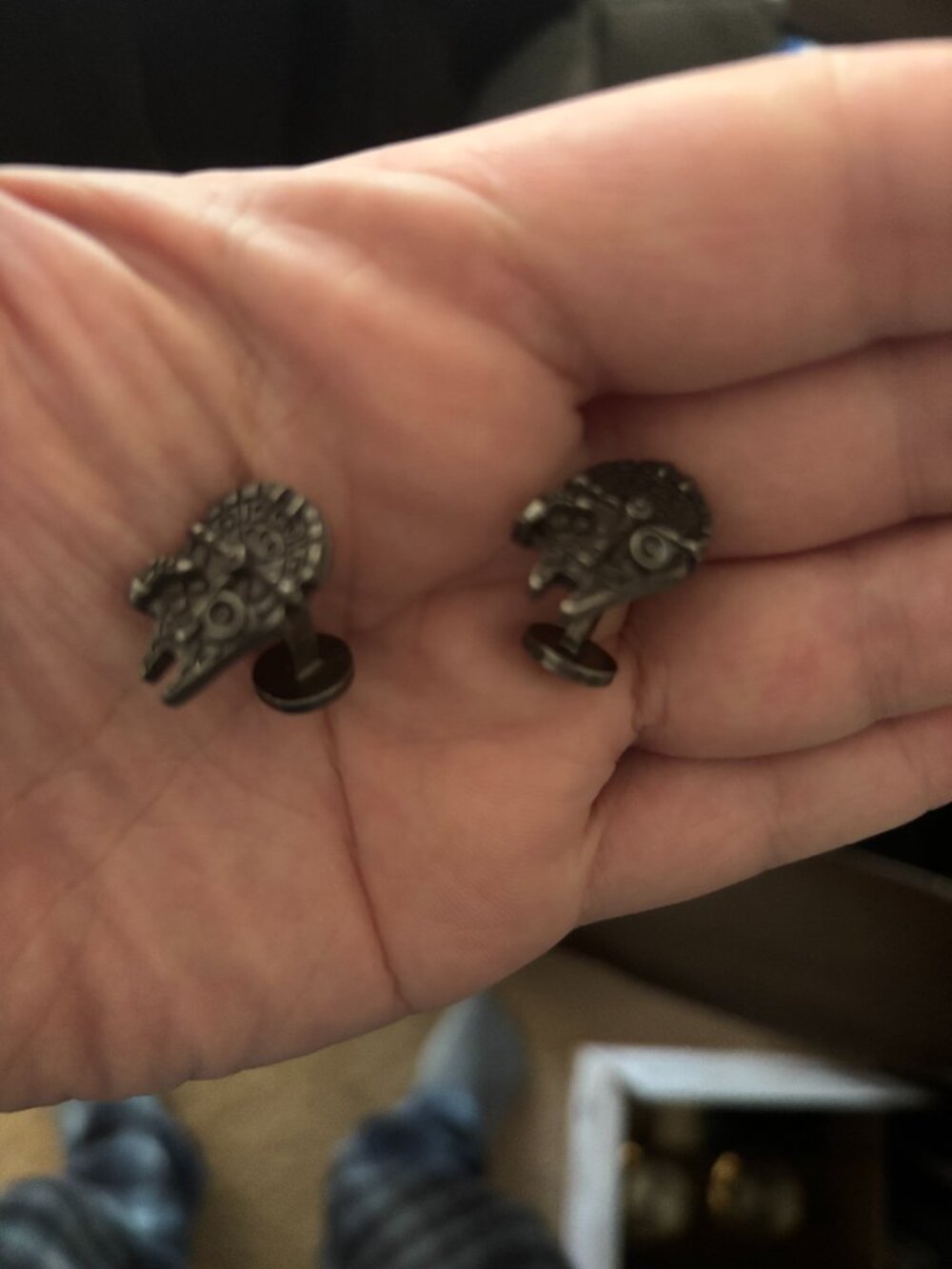 Star Wars Millennium Falcon cufflinks